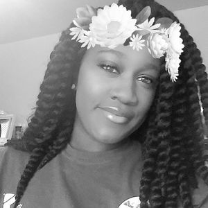 Meet your Posher, Alisha